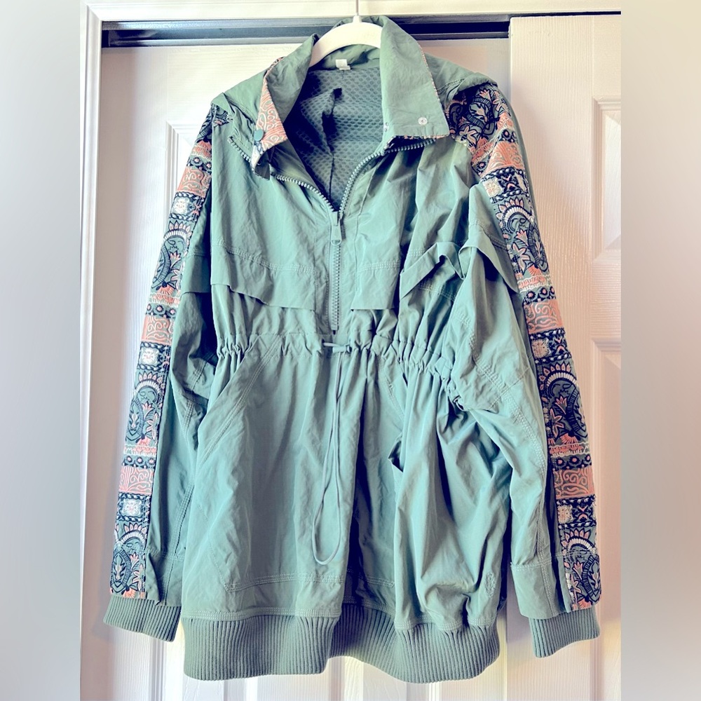 Free People She Fly Jacket “NO LONGER SOLD” “FREE Gift W/purchase”